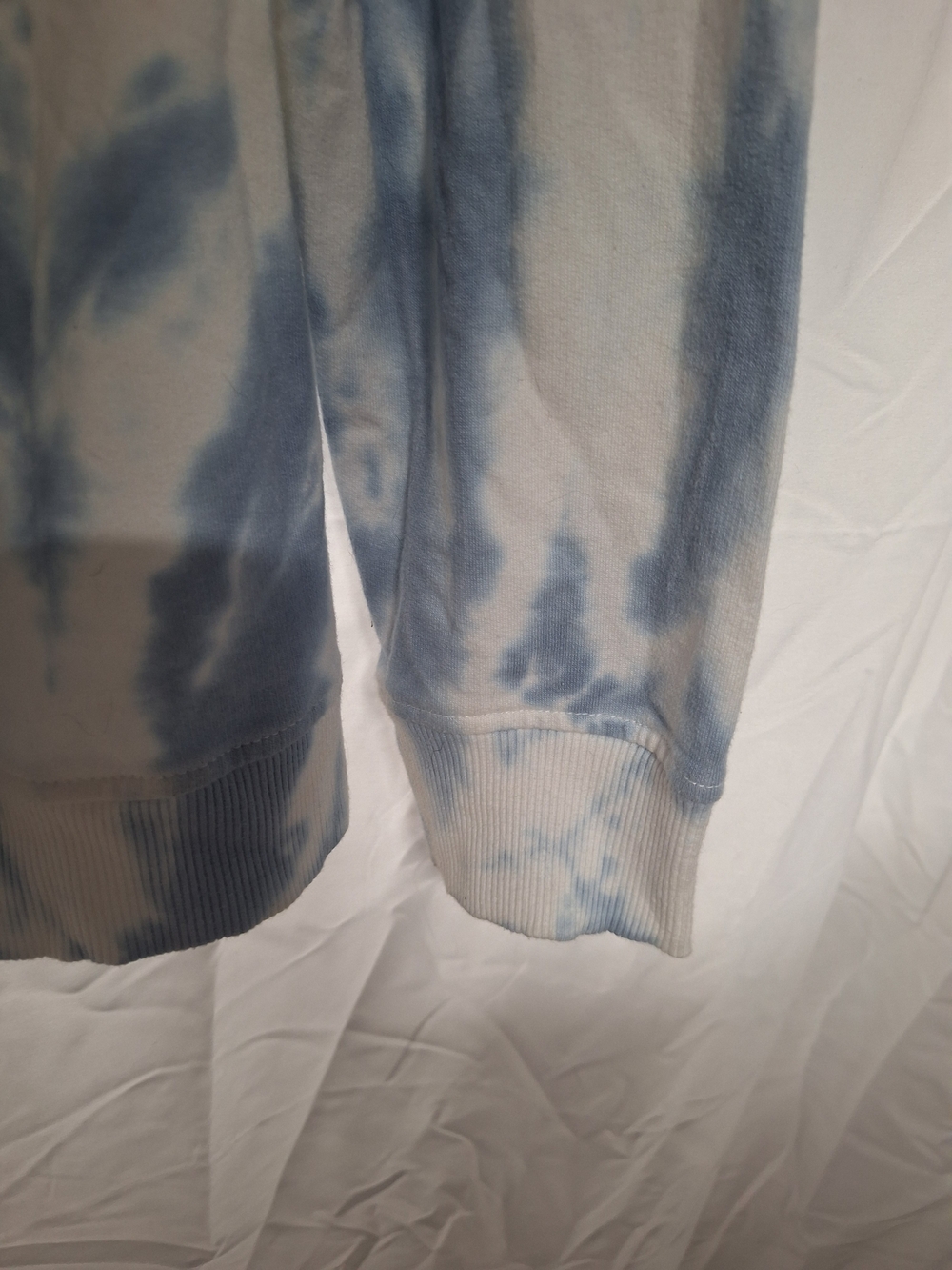 Jane and Delancey Tie-Dye Crewneck Sweatshirt in Blue and Green - Picture 3 of 6